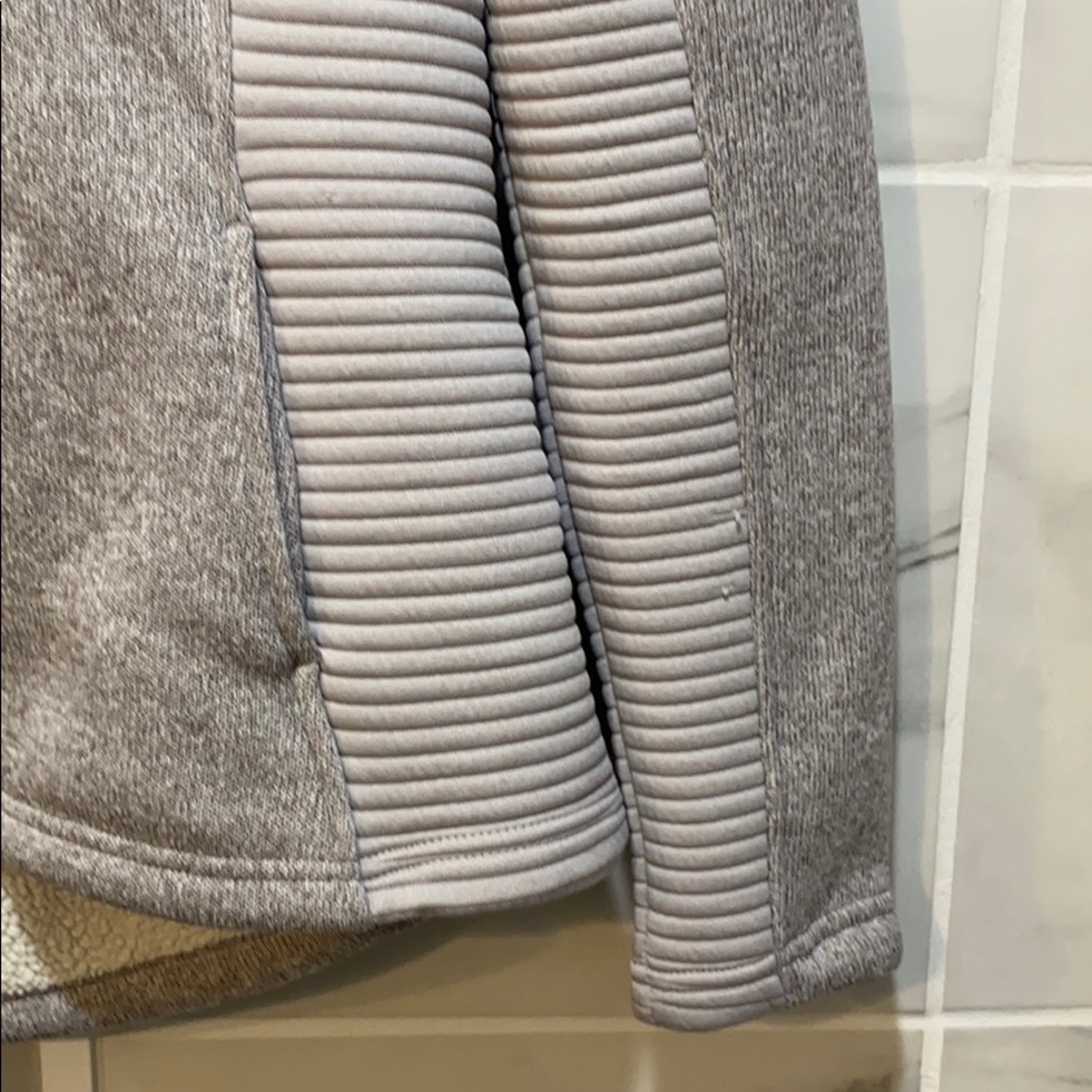 Zip up pullover - Picture 4 of 7